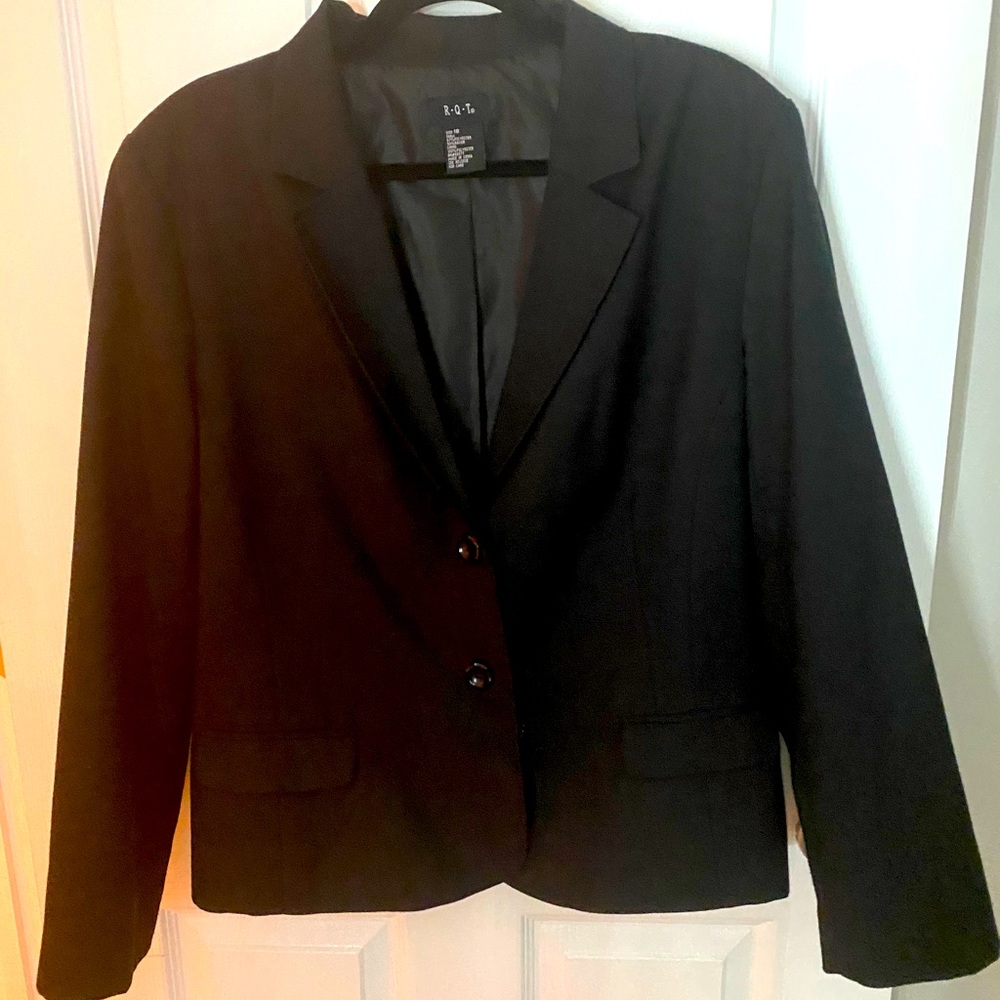 EUC - black suit coat - worn only once or twice